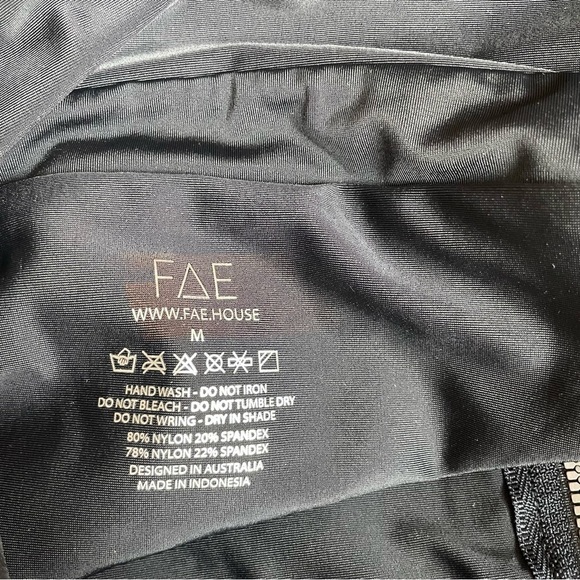 New! FAE zipper front plunge one piece swimsuit black 15519 - Picture 6 of 6